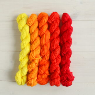 Red Dead Sunset - red to orange DK weight gradient mini skein set