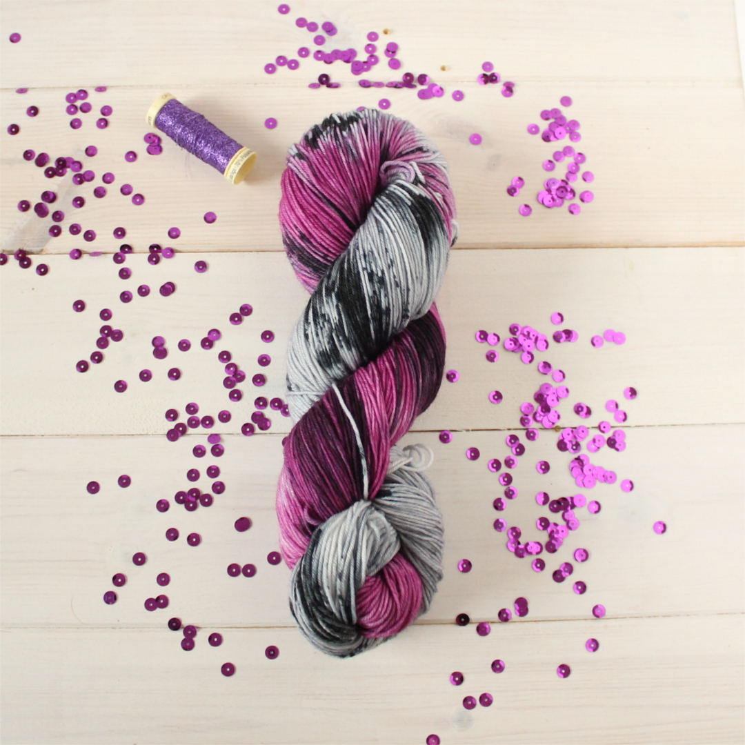 Mace windu lightsaber yarn