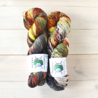 Fly, you fools! speckled sock yarn