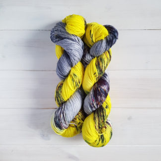 Rey's lightsaber: hand dyed sock yarn