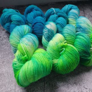 Dobhar-chú hand dyed yarn